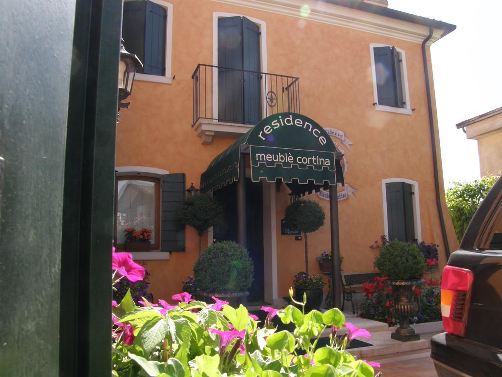 Residence Meuble' Cortina Quinto Di Treviso Kültér fotó