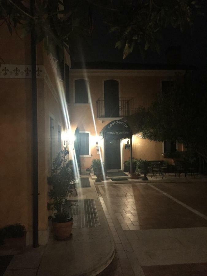Residence Meuble' Cortina Quinto Di Treviso Kültér fotó